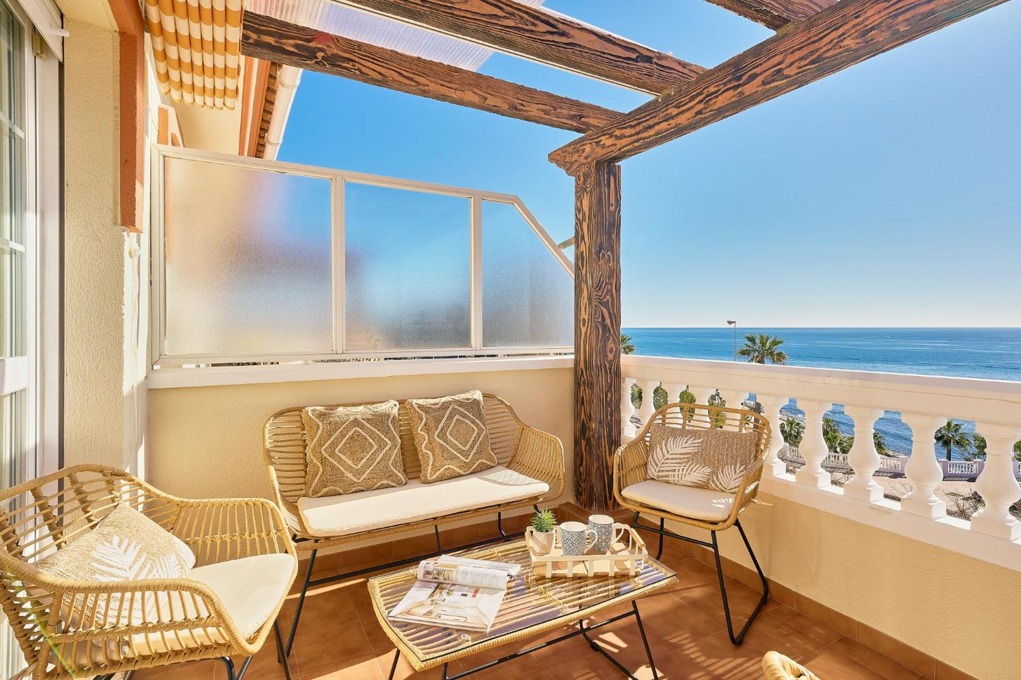 Sea La Vie By Lovely Rentals Benalmadena Exterior photo